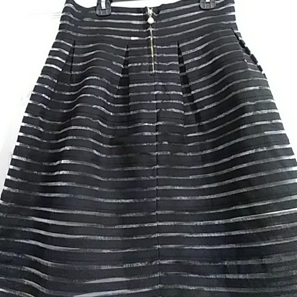 Skirt - Picture 3 of 3